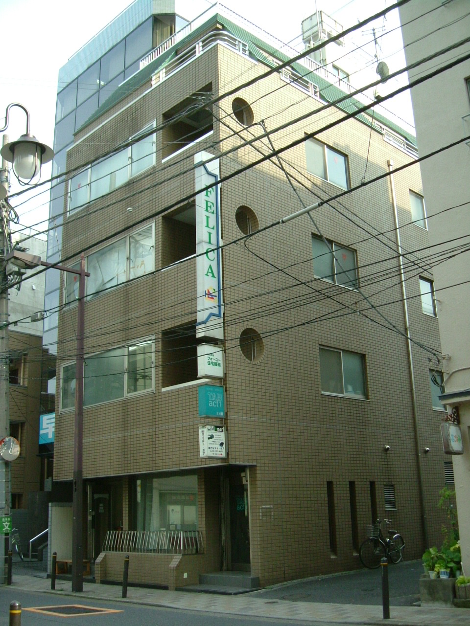 講座開催教室1(SHIMAビル3F)外観